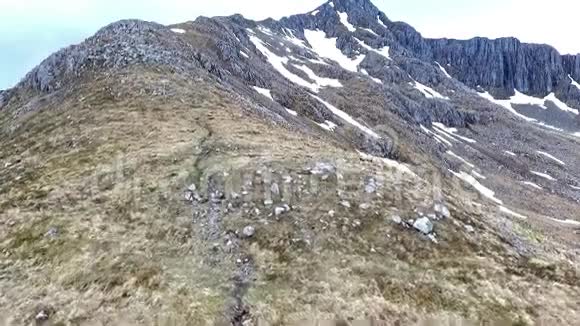 格伦科高地苏格兰空中摄影徒步旅行和全景视频的预览图