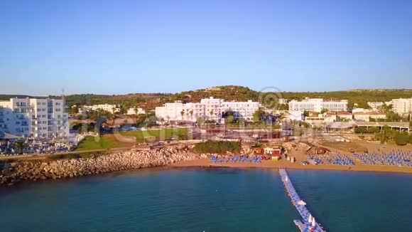 无花果树滩保护塞浦路斯航空4k视频的预览图