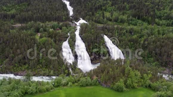 挪威的瀑布视频的预览图