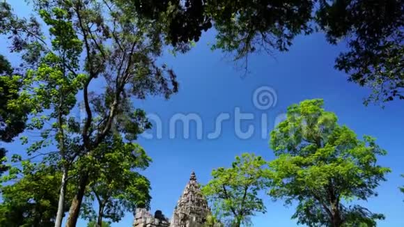 泰国Buriram的PrasatKhaoPhanomRung历史公园视频的预览图