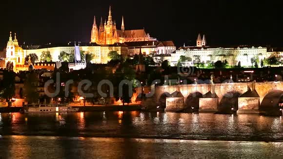 捷克布拉格夜景视频的预览图