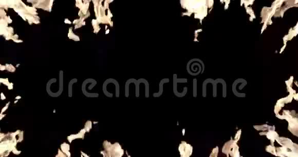 在黑色背景下隔离的火架火焰视频的预览图