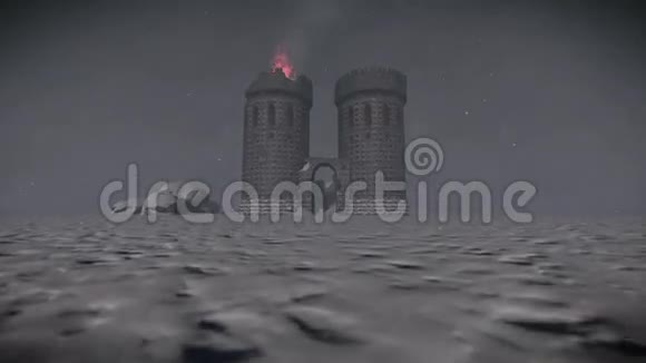 中世纪城堡塔的火灾镜头视频的预览图