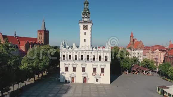 波兰中世纪城市的鸟瞰图视频的预览图