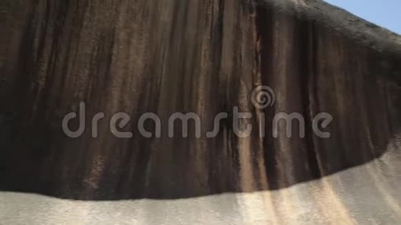波岩西澳大利亚视频的预览图