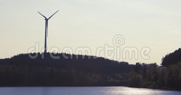 风车替代能源视频的预览图