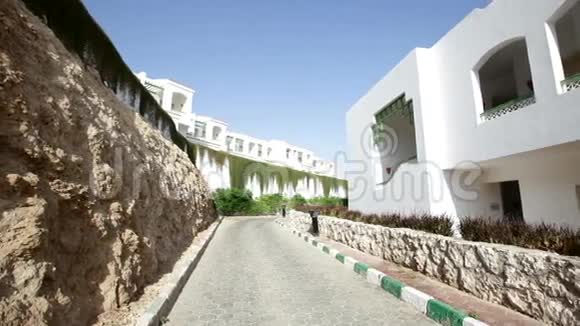美丽的埃及酒店的白色建筑视频的预览图