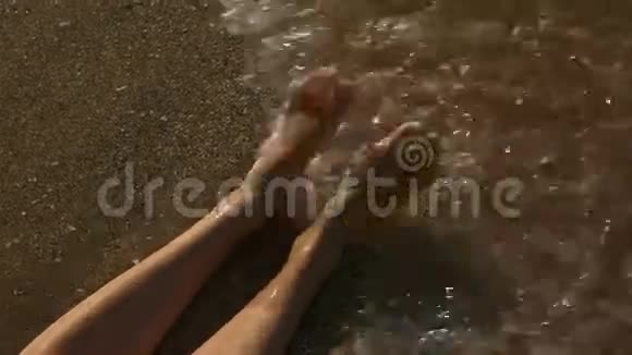 海边的女人腿视频的预览图