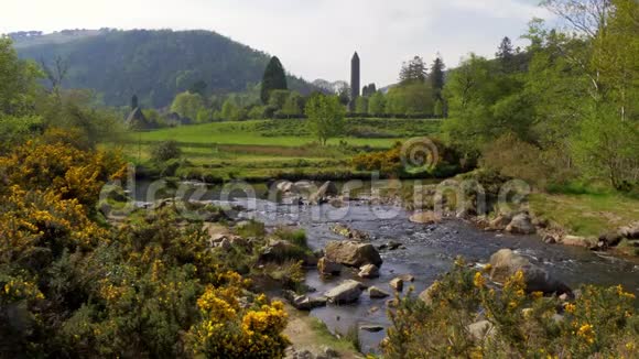 爱尔兰威克洛山脉格伦达洛的美丽景观视频的预览图
