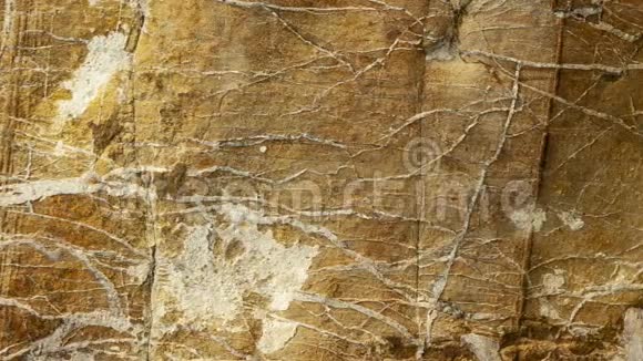 意大利古代房屋墙的典型细节由手工雕刻的河石制成视频的预览图