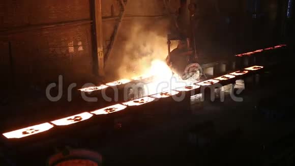 铁的生产视频的预览图