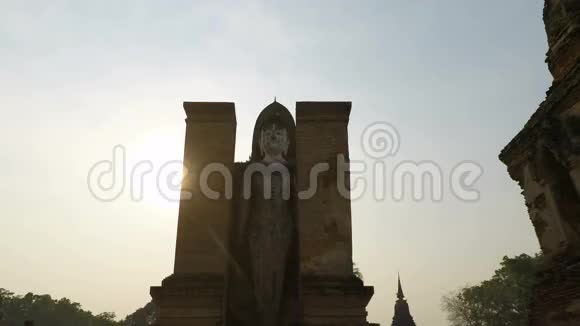泰国苏霍台寺建筑群视频的预览图