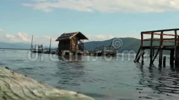 马其顿普雷斯帕湖上的筏子视频的预览图