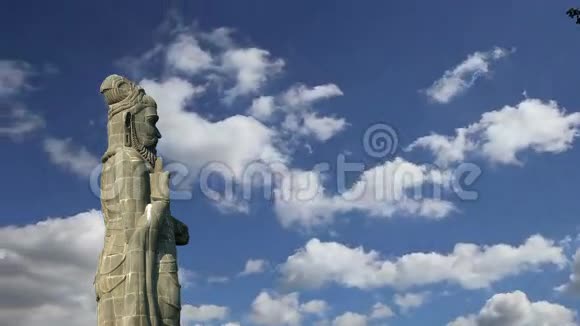印度泰米尔纳德邦Kanyakumari的Thiruvalluvar雕像视频的预览图