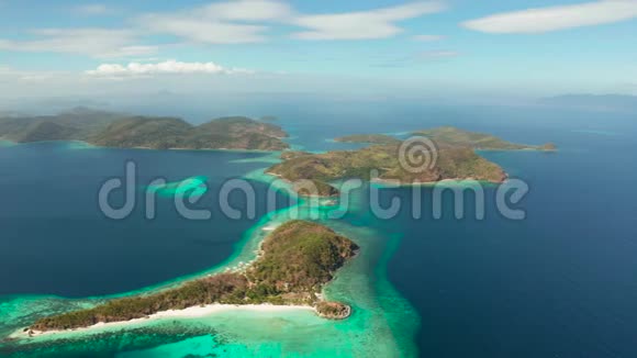 热带岛屿有沙滩菲律宾巴拉望视频的预览图