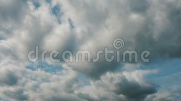 天空和云彩专业的时间流逝视频的预览图