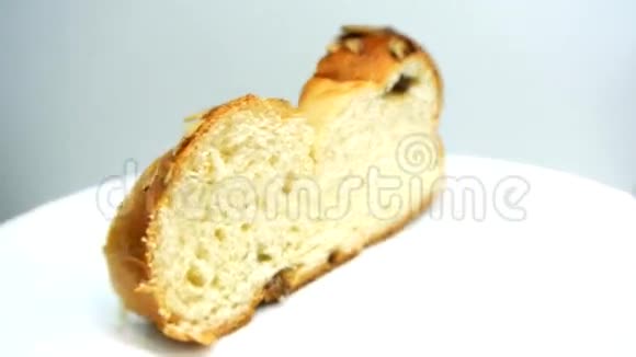 复活节酵母面包视频的预览图
