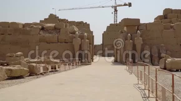 埃及卢克索的卡尔纳克神庙视频的预览图