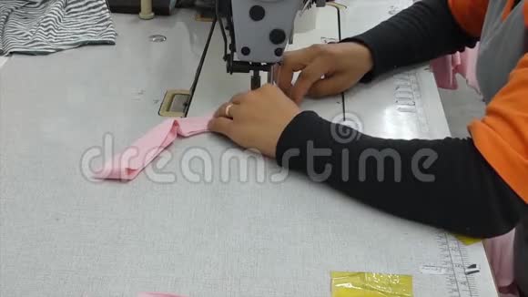 纺织服装厂视频的预览图