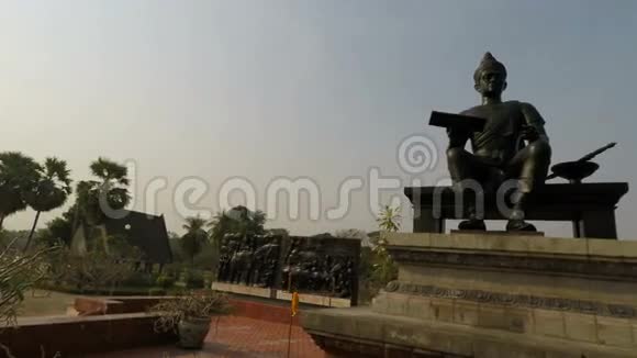 泰国苏霍台寺建筑群视频的预览图