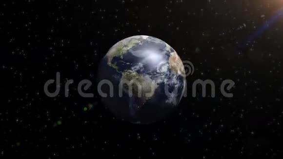 从地球起飞的飞行飞过地球和陨石视频的预览图