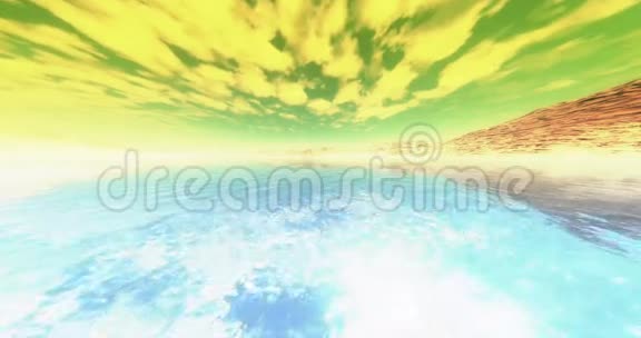 云团翻滚在闪亮的湖面和雪山上视频的预览图