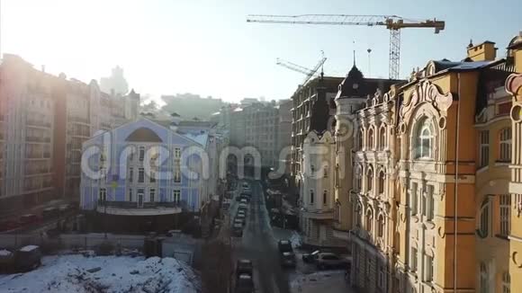 空中无人机镜头基辅波迪尔全景视频的预览图