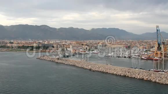 海港城市意大利巴勒莫视频的预览图