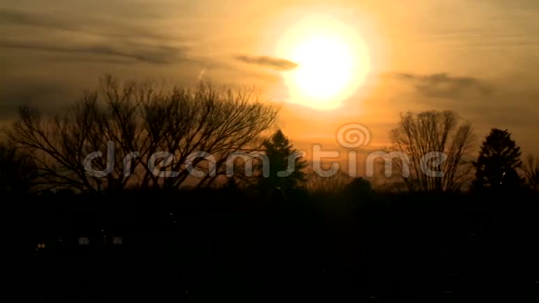 冬天的日落视频的预览图