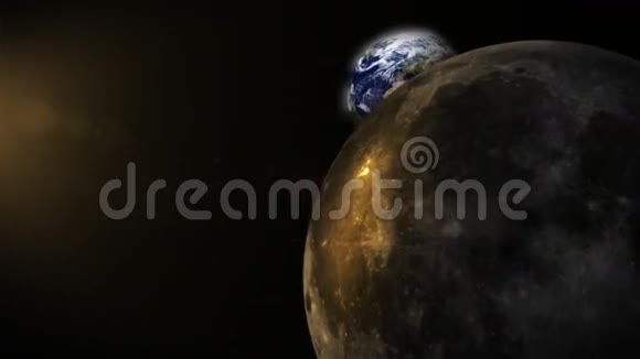 月亮的景色在经过地球和太阳的光线照射下视频的预览图