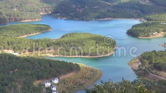 越南拉姆省大拉特市山景图延林湖视频的预览图