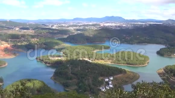 越南拉姆省大拉特市山景图延林湖视频的预览图