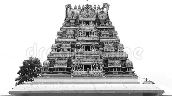 外部传统印度教寺庙黑白视频的预览图