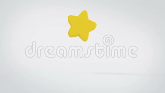 一个黄色的星星形状嬉戏地上下跳动视频的预览图