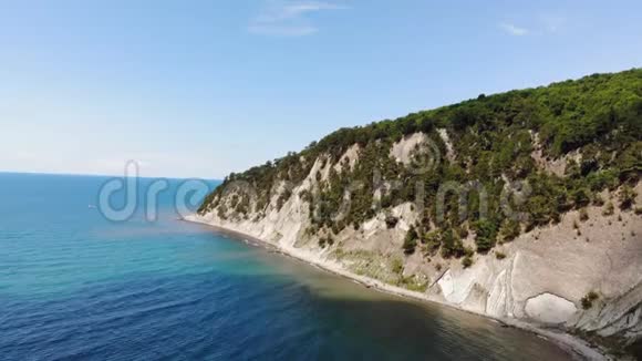 在海边空中视频拍摄视频的预览图