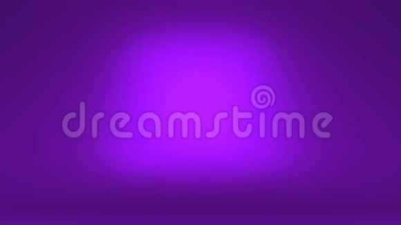 紫色背景下的黄幸运达鲁玛娃娃视频的预览图