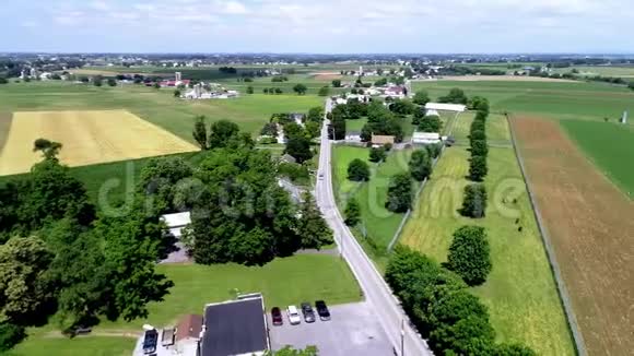 阿米什农村和农场来自Drone视频的预览图