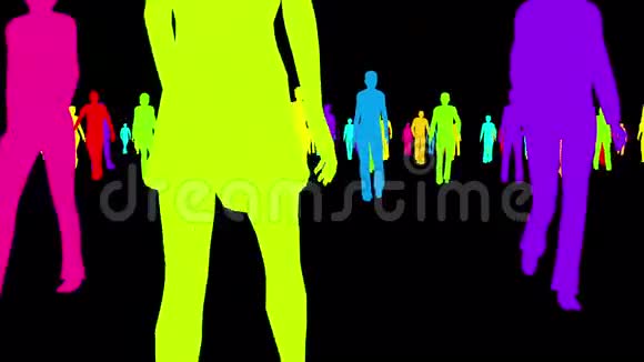 人们在黑色背景下行走的五彩轮廓视频的预览图