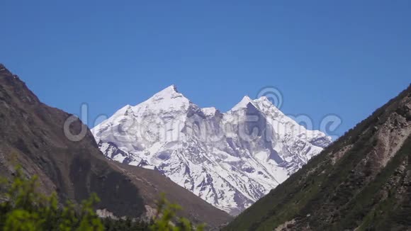 喜马拉雅峰视频的预览图