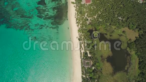 有海滩和大海的海景菲律宾吕宋视频的预览图