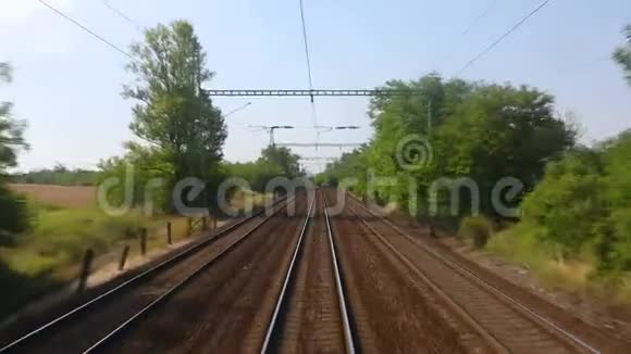 铁路观光视频的预览图
