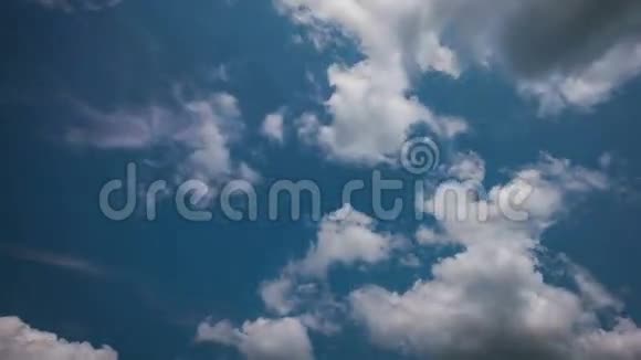 夏日的云彩视频的预览图