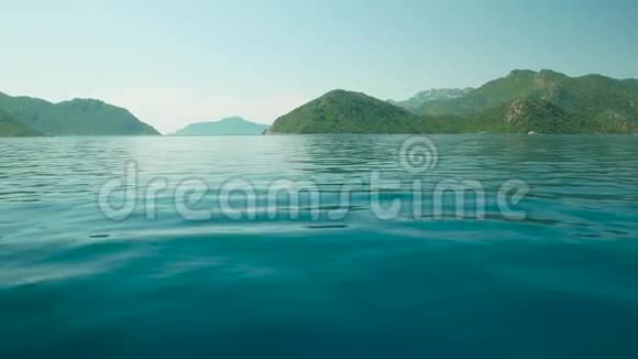 爱琴海群岛海上漫步视频的预览图