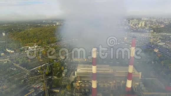 来自工厂的空气污染视频的预览图
