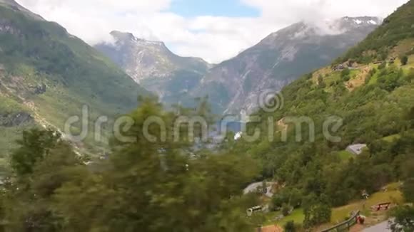峡湾和山脉盖朗格斯特兰达挪威视频的预览图