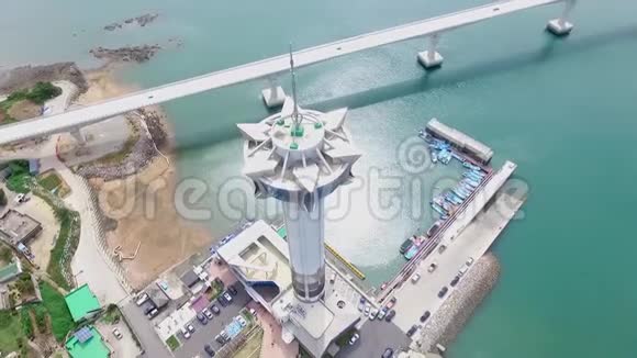 韩国YeonggwangJeollanamdoChilsanTower的鸟瞰图视频的预览图