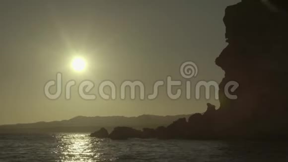 日落在海上沙姆沙伊赫埃及视频的预览图