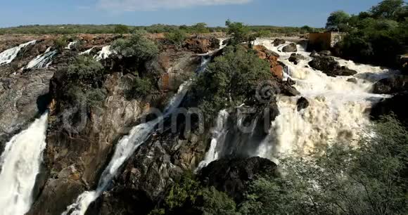 纳米比亚北部Kunene河上的Ruacana瀑布视频的预览图