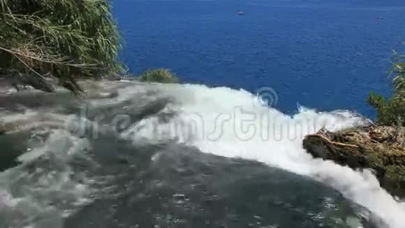 土耳其安塔利亚的杜登瀑布视频的预览图