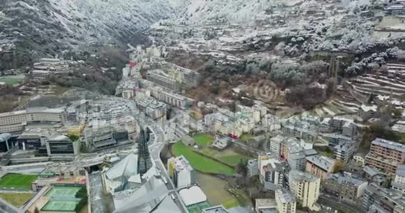4k阿尔卑斯山山城美景视频的预览图